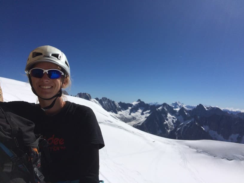 Linda, Chamonix, Aiguille du Midi, Contamine 7a+, rockbusters.net (2).jpg
