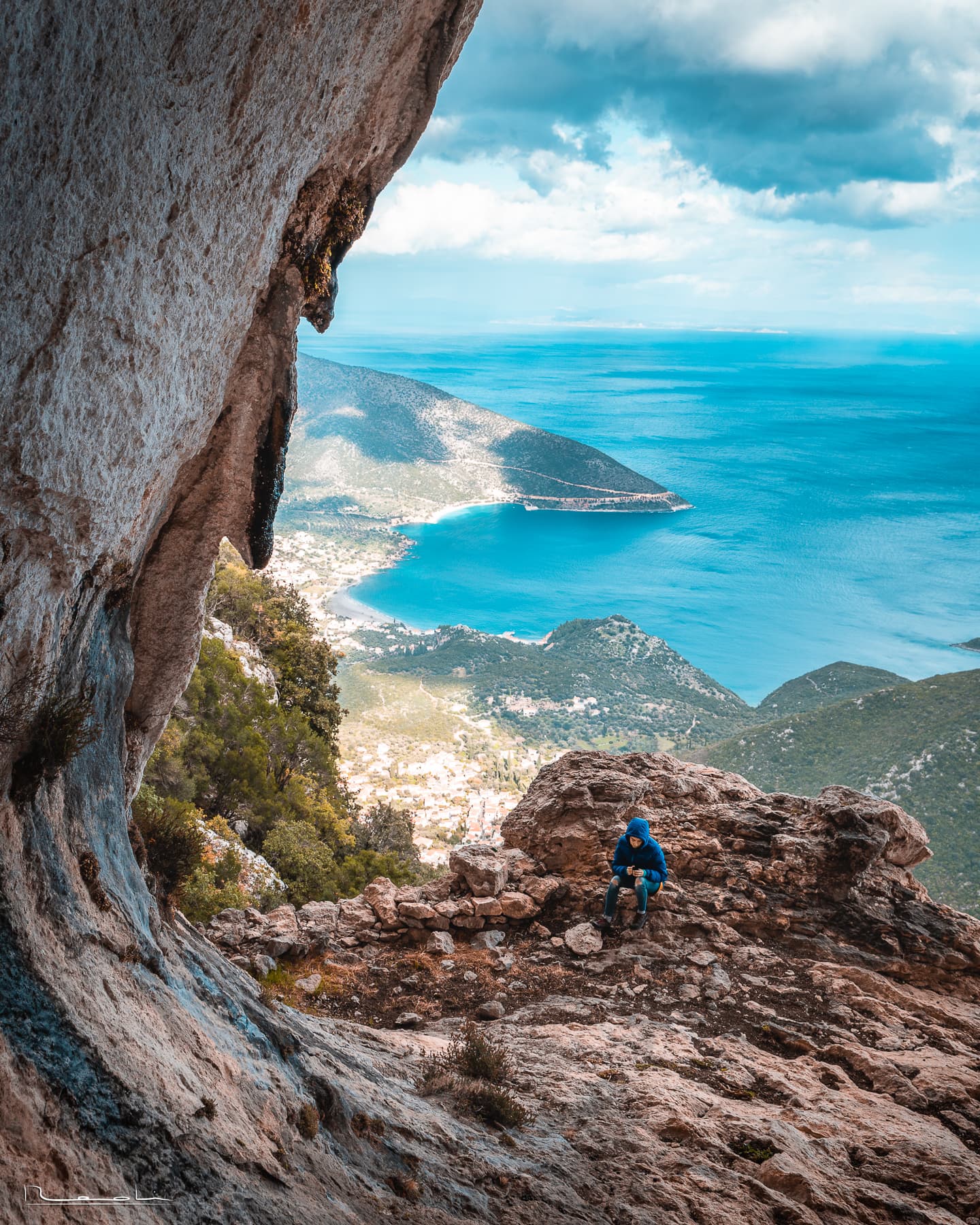 leonidio climbing